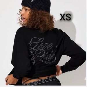 NEW SZ XS VS PINK PURE BLACK DIAMANTE CAMPUS LS TEE.